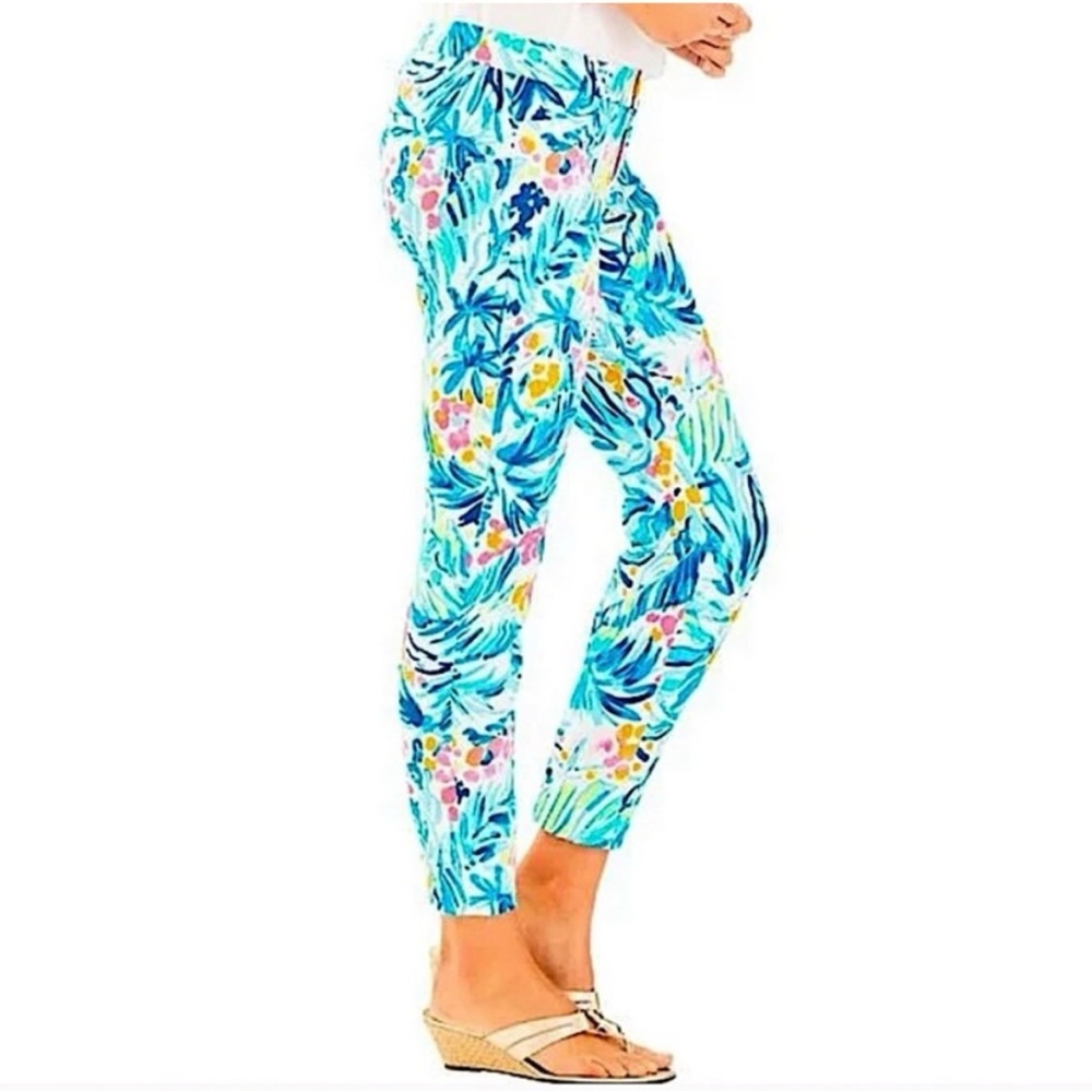 Lilly Pulitzer Kelly Skinny ankle pant.  Print-Serene blue.  Size 14
